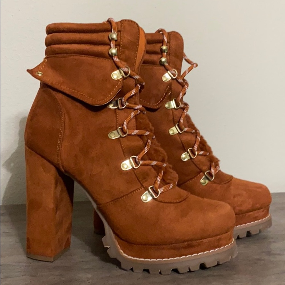 ‼️ Furry Ankle Booties